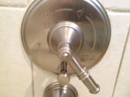 help identifying shower faucet brand
