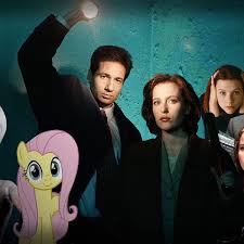 Want to discover art related to ramona_quimby? 20 Awesomely Absurd X Files Fan Fic Crossovers
