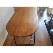 Plateau en bois beige et chaises assorties et encastrables pour cette table design scandinave. Achat Ikea Table Bar Pas Cher Ou D Occasion Rakuten