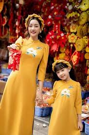 vietnamese dress ao dai cach tan