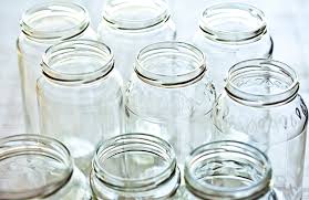 28 Ways To Reuse Glass Jars