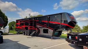 2023 toy hauler fifth wheel luxe 46fb