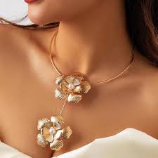 guyana twin gold rose choker necklace