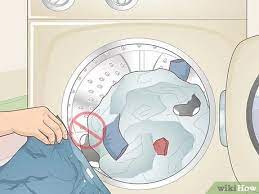 Put on your fitted sheet, then give it a light spritz of water or a fragrance linen water. 6 Easy Ways To Dry Bed Sheets Without Wrinkles Wikihow