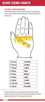Be sure to measure both hands and order the bigger size. Acquisti Online 2 Sconti Su Qualsiasi Caso Football Glove Size Chart Under Armour