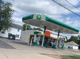 newcomerstown ohio bp gas station