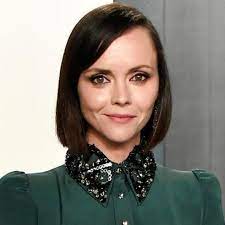 Actually, her mother worked as a model in the 1960s before pursuing a real estate career. Christina Ricci Starportrat News Bilder Gala De