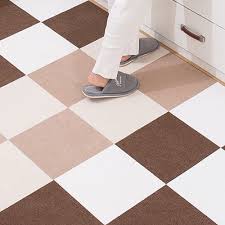 self adhesive carpet tiles