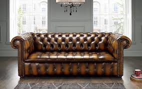 The bigger cushions and rounded corners make it an inviting piece of furniture. Chesterfield Edwardian Leather Sofa 3 Seater Antique Tan