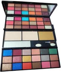 colour queen face studio makeup kit 40