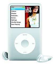 This is the very first ipod touch. Die Ipod Evolution Macwelt