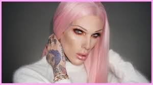 get pregnant smokey eye jeffree star