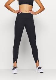 Check out our matte black leggings selection for the very best in unique or custom, handmade pieces from our shops. Nike Performance Speed 7 8 Matte Tights Black Gunsmoke Schwarz Zalando De