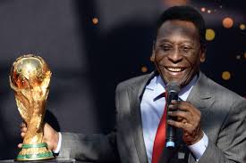 Pelé, el nacimiento de la leyenda narra la juventud del futbolista brasileño y su ascensión al estrellato, así como su liderazgo en la selección que conquistóel mundial de fútbol de 1958. Pele Fast Facts Cnn