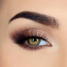 natural eyes eyeshadow palette too