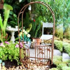 Rusty Miniature Garden Arch With