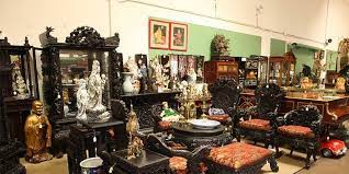 antique appraisers auctioneers