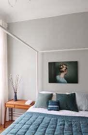 Schones schlafzimmer mit silberner wandfarbe schlafzimmer. Schlafzimmer Ideen Zum Einrichten Gestalten