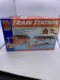 ho scale train station kit 1347