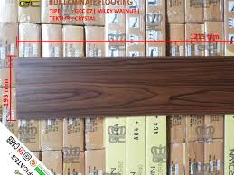 ● lantai kayu ● decking ● plafon kayu ● suplyer ● kontraktor. Jual Jual Lantai Kayu Laminated Flooring Golden Crown Tipe Gcc 07 Kota Tangerang Selatan Lantai Kayu Nusantara Tokopedia