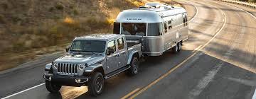 2020 jeep gladiator towing capacity