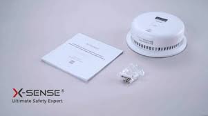 Smoke detector and carbon monoxide detector that speaks up in a friendly voice to give you an early warning when there's smoke or co in your home. X Sense 10 Year Battery Smoke And Carbon Monoxide Detector Review Consumer Reviews