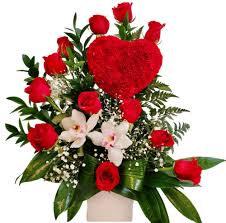 l004 red roses and orchids with a