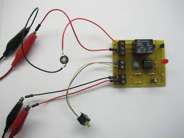 Actuating the switch creates an open circuit. Toggle On Off Switch With A Single Push Button Electronics Lab Com