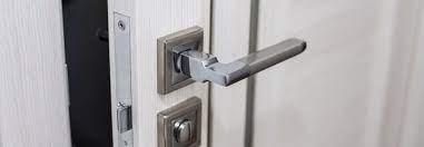 how to unlock a door without a keyhole
