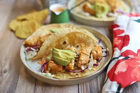 vegan gardein fish tacos with chipotle