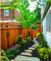 40 Insanely Side Yard Garden Design