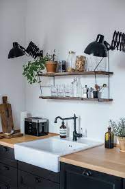 Je veux trouver des meubles pour ma cuisine bien notée et pas cher cuisine bois et noir ikea. Our New Ikea Kitchen In The Countryside Etagere Cuisine Inspiration Cuisine Cuisine Bois