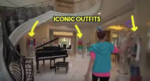 Come join and play with other siwanators. Jojo Siwa Bought A New House And Here S What The Inside Looks Like