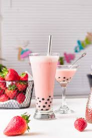 strawberry milk tea boba tea with