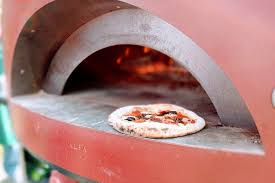 neapolitan pizza giolitti deli