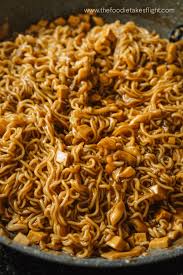 easy saucy ramen noodles vegan recipe