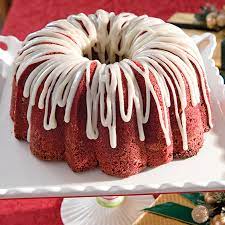 red velvet pound cake with vanilla