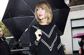 Taylor Swifts Riptide Makes Waves On Social 50 Twitter