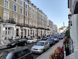 Zwischen blühenden wiesen, rauen küsten und mittelalterlichen burgen warten wundervolle. Haus Wohnung In London Grossbritannien Kaufen Tipps 2021