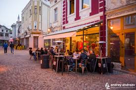Община пловдив ще обнови 13 пешеходни пътеки върху паваж на няколко възлови места из града в близост до училища. The Most Exciting Places In Plovdiv Bulgaria