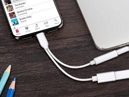 Best Lightning Headphone Adapters For Iphone 8 And Iphone 8 Plus In 2020 Imore