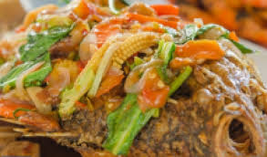 Gulai kakap ikan lezat ala resto dapat anda masak sendiri di rumah dengan mengikuti resep gulai ikan kakap berikut ini. Resep Ikan Mujair Goreng Saus Siram Asam Pedas