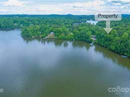 Active direct lakefront single family on high rock lake. On High Rock Lake Lexington Real Estate 26 Homes For Sale Zillow