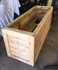 how to build a cedar wood planter box