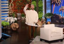 After 17 years as a staple of daytime television, ellen degeneres is ending her eponymous talkshow. Adam Levine Appears Maroon 5 Performs On 3000th Episode Of The Ellen Degeneres Show Watch Now