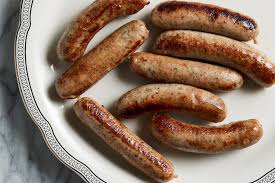 When i have apple chicken sausage i refer to this site for recipe and inspiration. Chicken Apple Sausage Breakfast Links