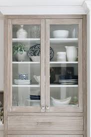 From beveled glass to frosted glass, to smooth and crystal clear, glass cabinet doors in your kitchen put just the right finishing touch on any update to your kitchen. Built In China Cabinet Design Ideas