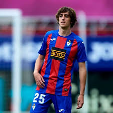 Bryan gil salvatierra (born 11 february 2001) is a spanish professional footballer who plays as a winger for la liga club eibar, on loan from sevilla. Bryan Gil Things To Know