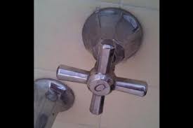 less faucet handle