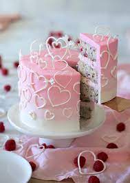 Minimalist Valentine Cake Ideas gambar png